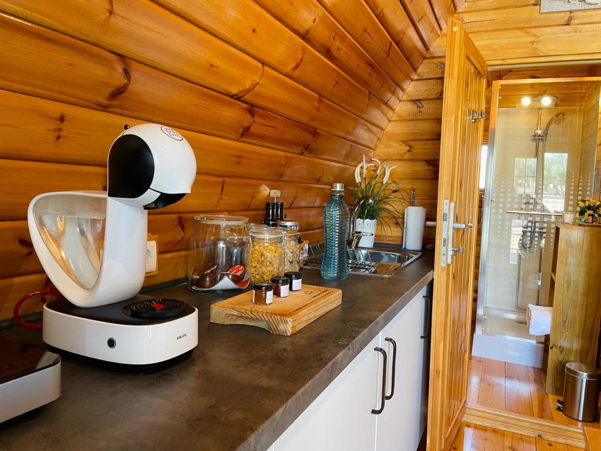 Glamping Turquesa, Feel And Relax In A Wood House Guest House Corredoura ภายนอก รูปภาพ